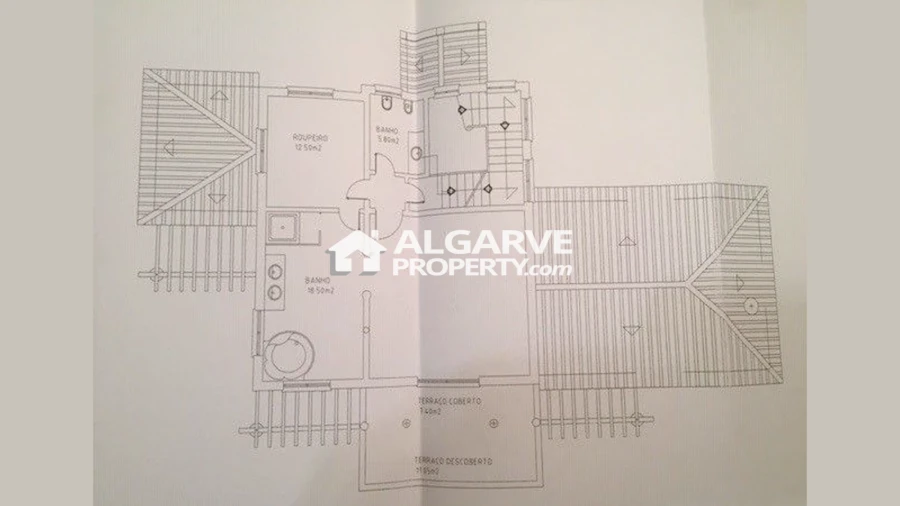 Moradia T4 para Venda em Pechão Foto 43