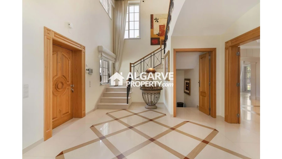 Moradia T4 para Venda em Pechão Foto 7