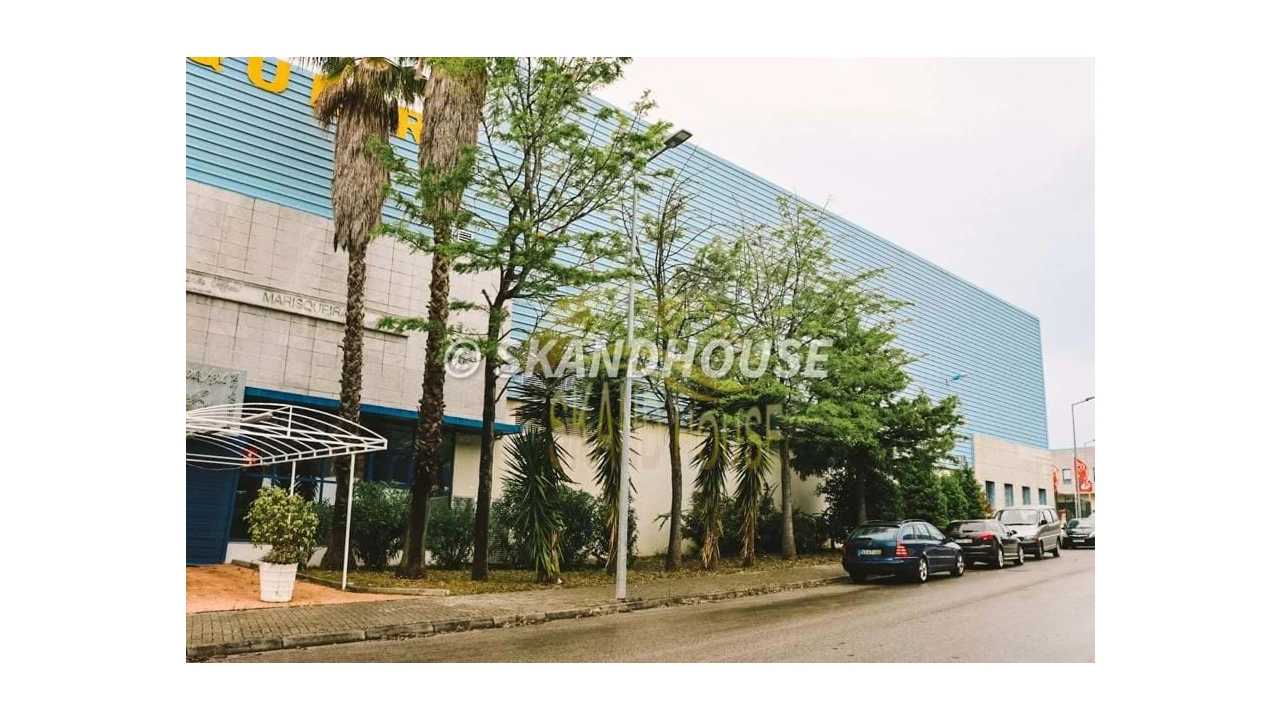 Negócio para Venda em Vialonga Foto 20