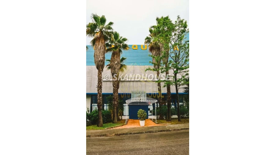 Negócio para Venda em Vialonga Foto 13