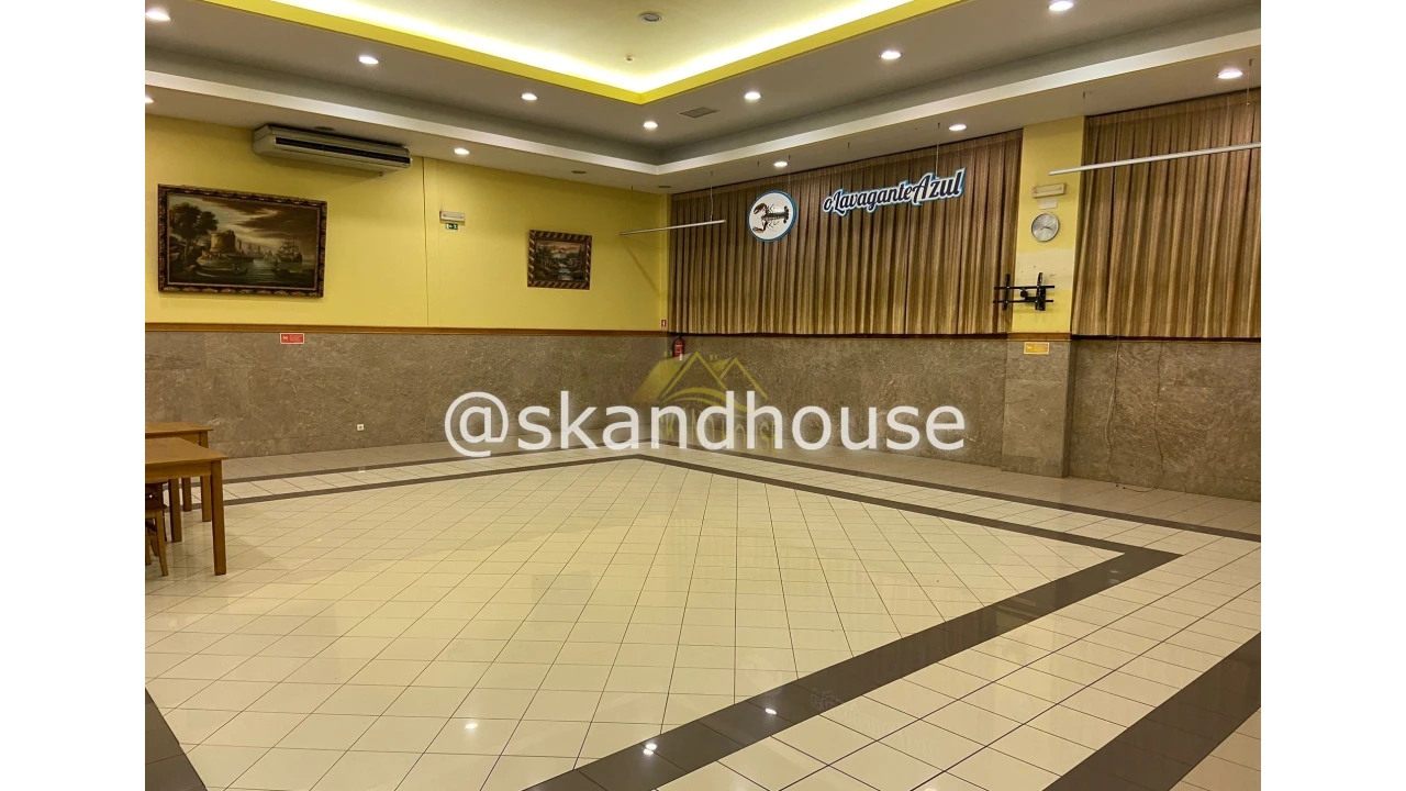 Negócio para Venda em Vialonga Foto 5