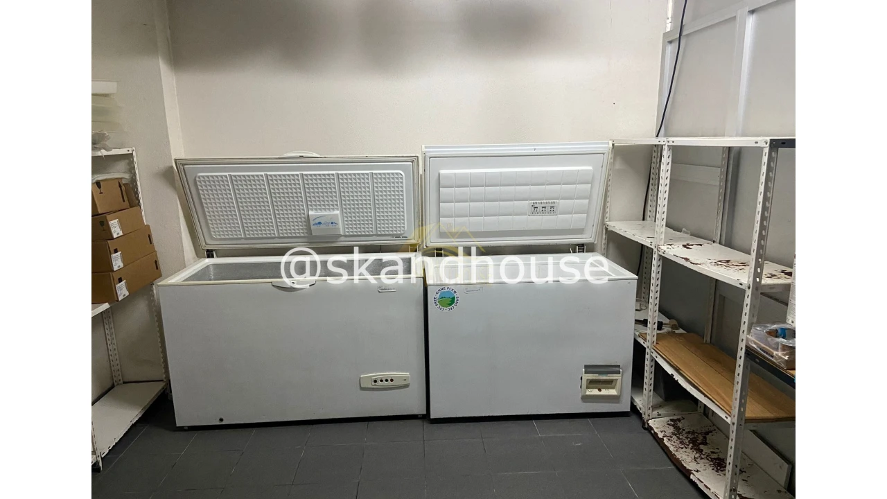 Negócio para Venda em Vialonga Foto 8