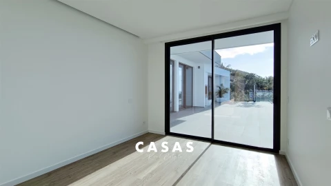 Moradia T3 para Venda em Arco da Calheta