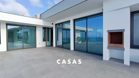 Moradia T3 para Venda em Arco da Calheta