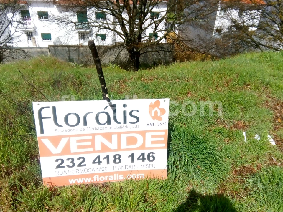 Terreno para Venda em Mundão Foto 1