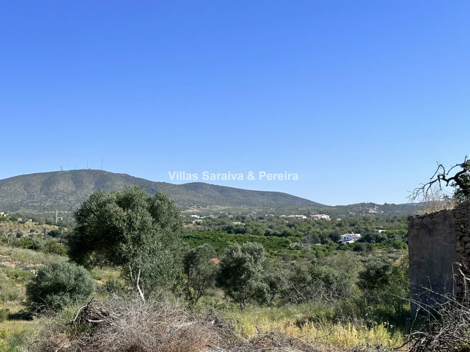 Moradia T2 para Venda em Quelfes Foto 11