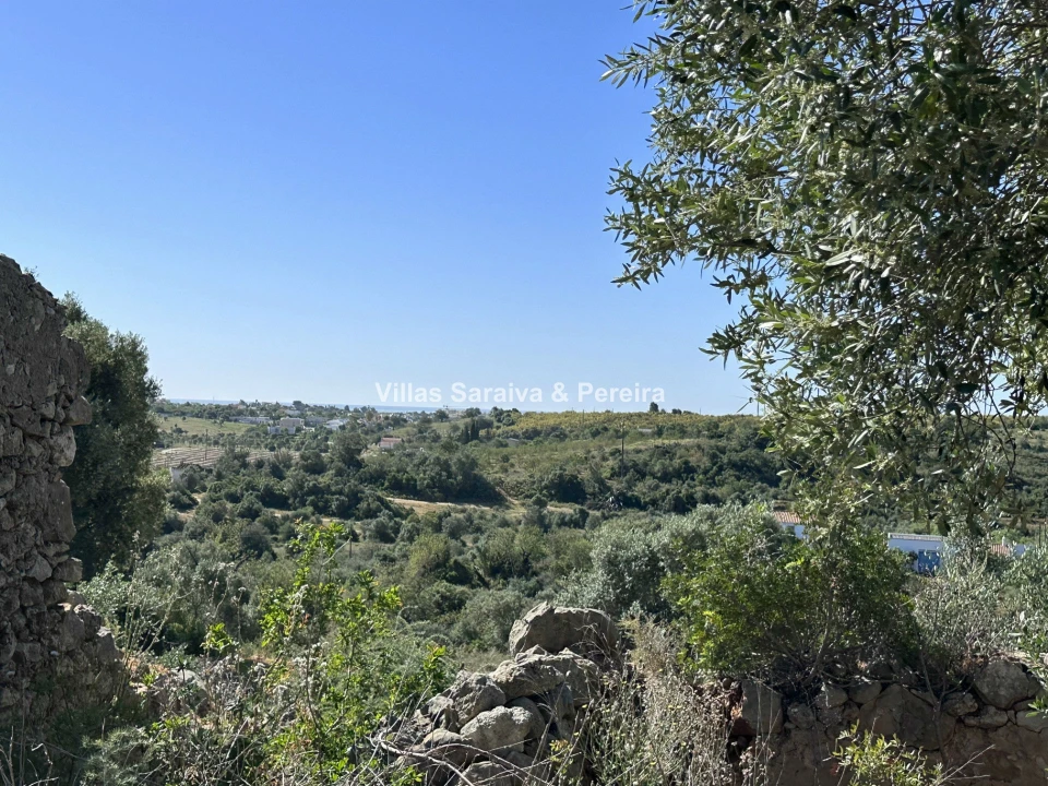 Moradia T2 para Venda em Quelfes Foto 9