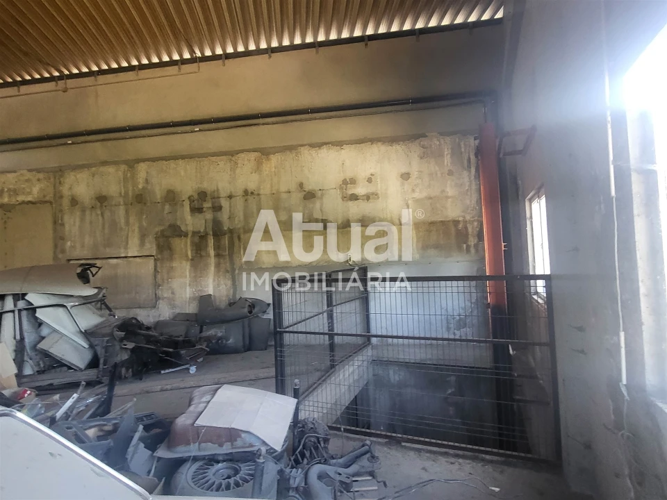 Armazém para Venda em Fafe Foto 23