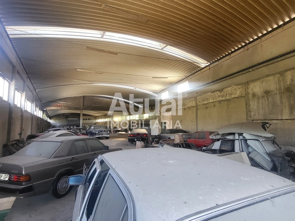 Armazém para Venda em Fafe Foto 24