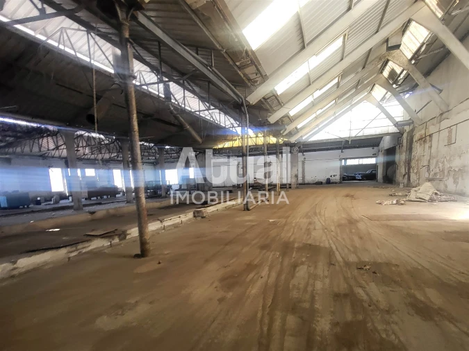 Armazém para Venda em Fafe Foto 12