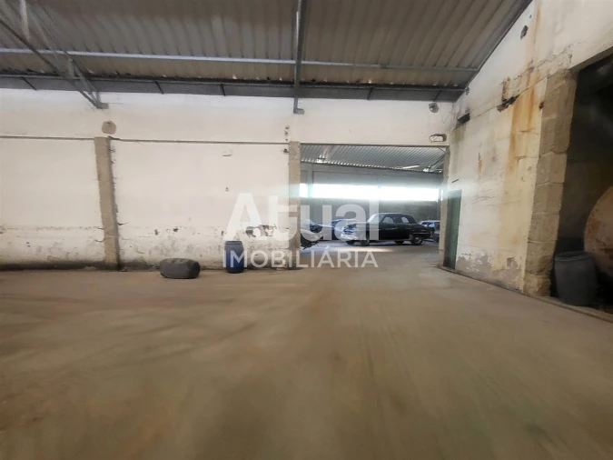 Armazém para Venda em Fafe Foto 15