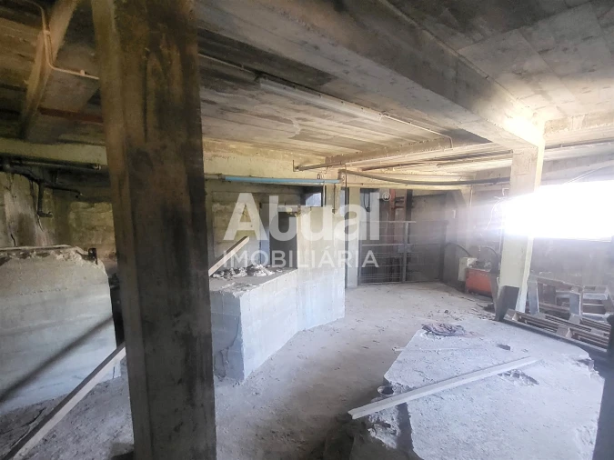Armazém para Venda em Fafe Foto 27