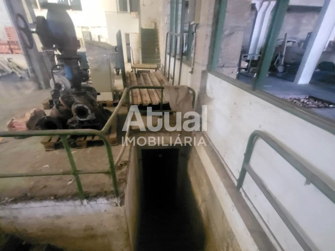 Armazém para Venda em Fafe Foto 10