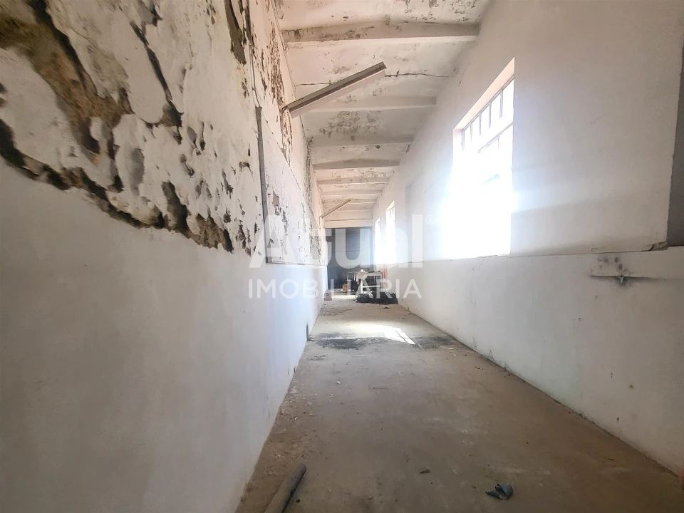 Armazém para Venda em Fafe Foto 8