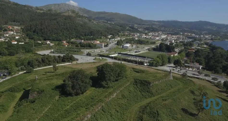 Terreno para Venda em Reboreda e Nogueira Foto 14