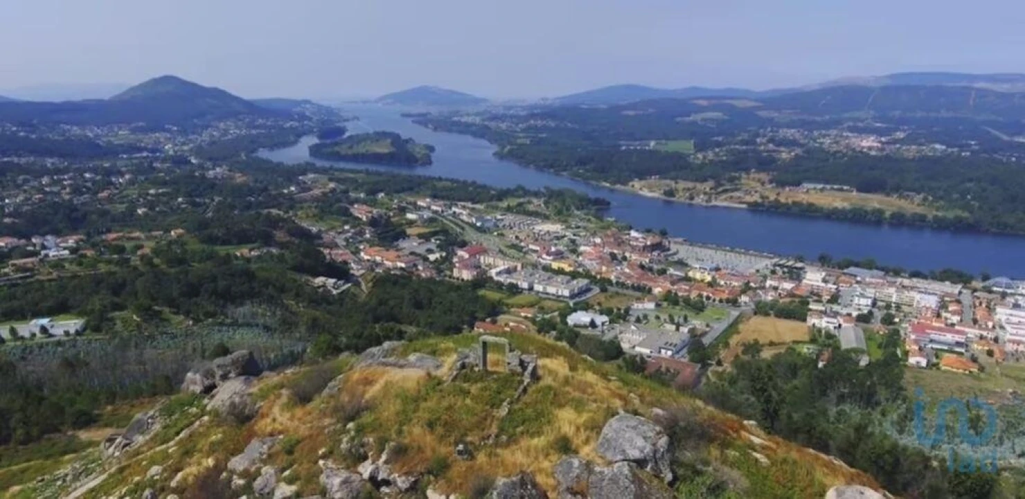 Terreno para Venda em Reboreda e Nogueira Foto 10