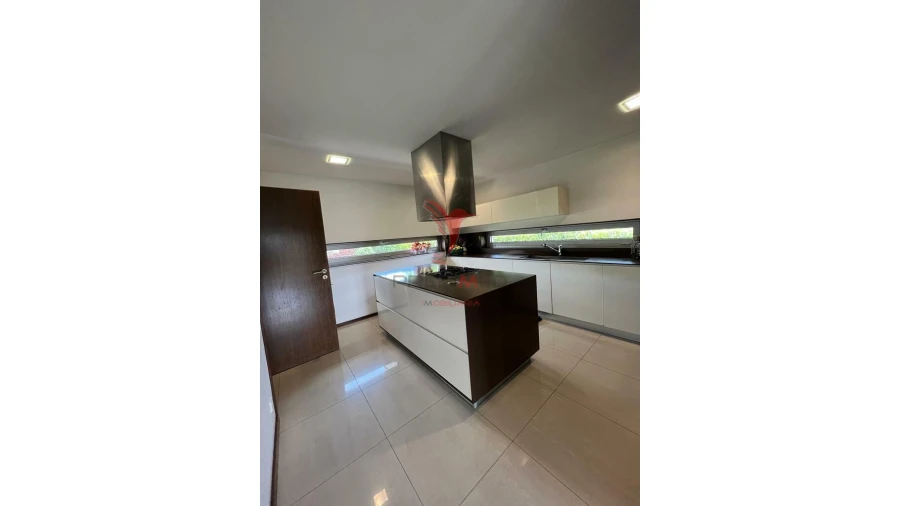 Moradia T4 para Venda em Barco Foto 13