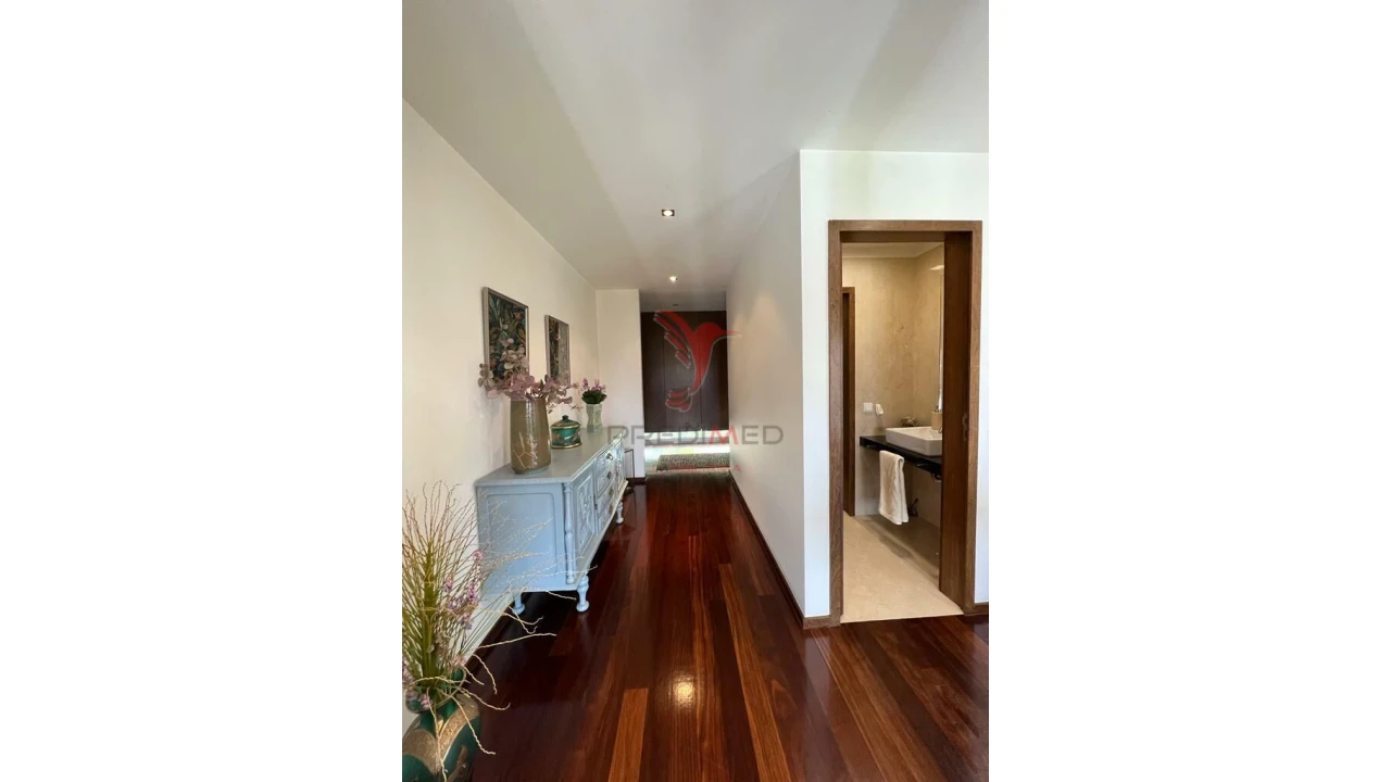 Moradia T4 para Venda em Barco Foto 16