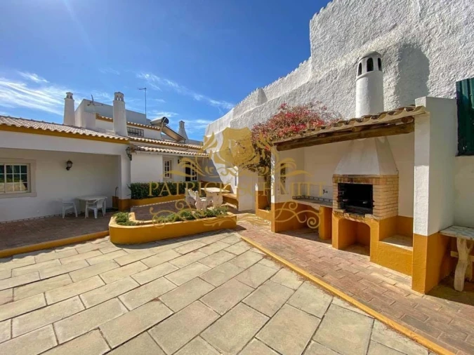 Moradia T5 para Venda em Albufeira e Olhos de Água Foto 31