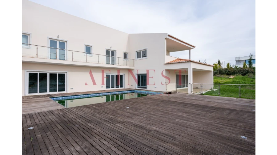 Moradia T4 para Venda em Queluz e Belas Foto 5