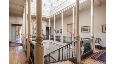 Moradia T37 para Venda em Oeiras e São Julião da Barra, Paço de Arcos e Caxias