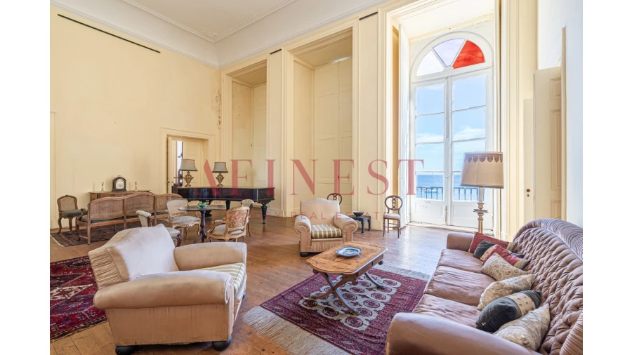 Moradia T37 para Venda em Oeiras e São Julião da Barra, Paço de Arcos e Caxias Foto 9