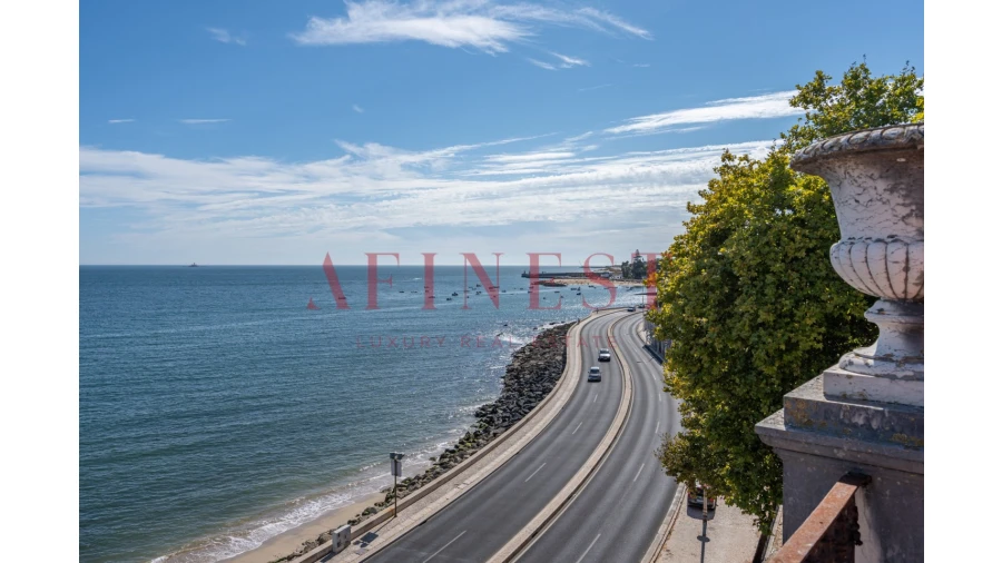 Moradia T37 para Venda em Oeiras e São Julião da Barra, Paço de Arcos e Caxias Foto 12