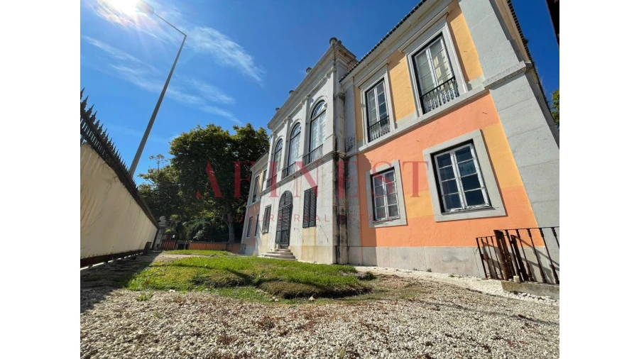 Moradia T37 para Venda em Oeiras e São Julião da Barra, Paço de Arcos e Caxias Foto 6