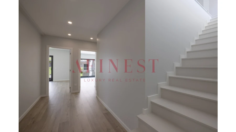 Apartamento T4 para Venda em Alcochete Foto 15
