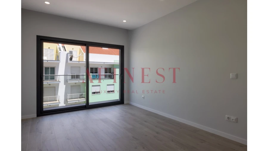 Apartamento T4 para Venda em Alcochete Foto 32