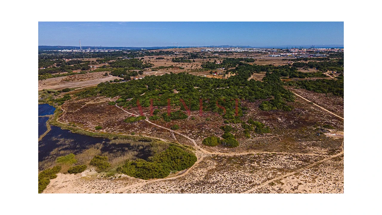 Terreno para Venda em Sines Foto 7