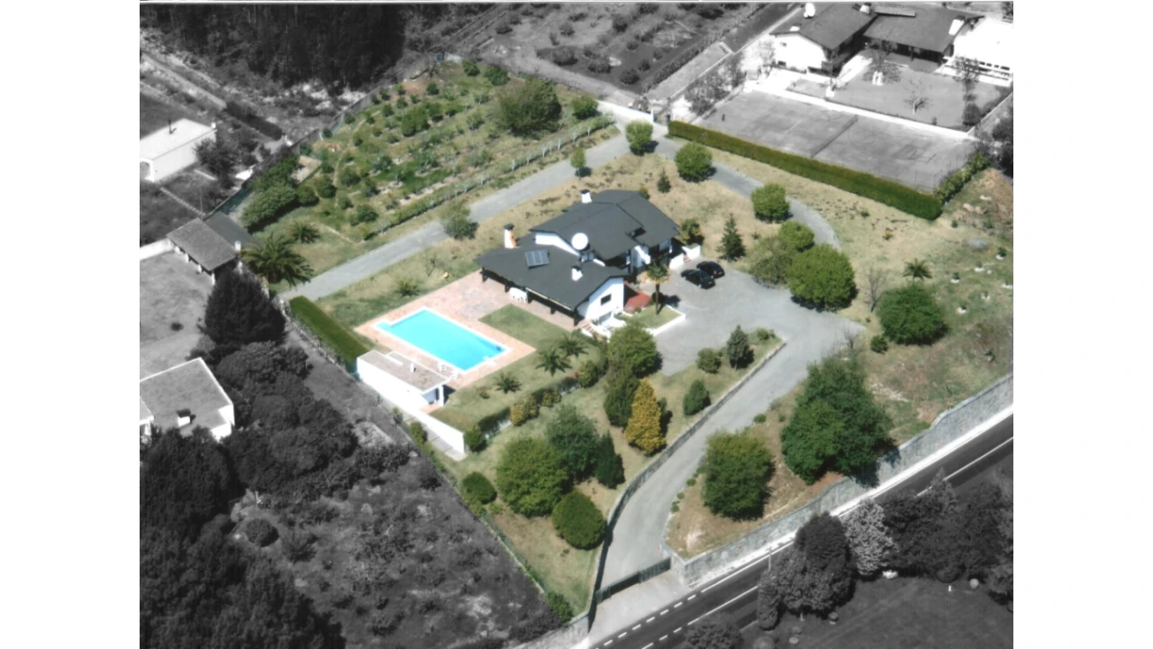 Moradia T5 para Venda em Prazins (Santa Eufemia) Foto 2