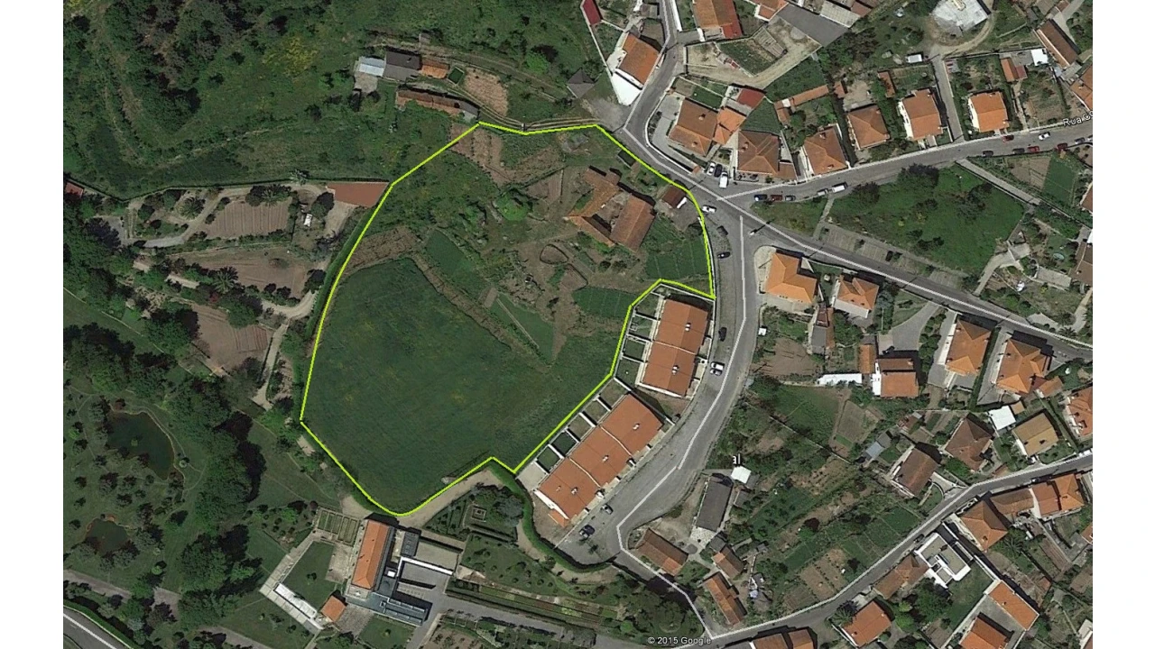 Quinta T0 para Venda em Conde e Gandarela Foto 1