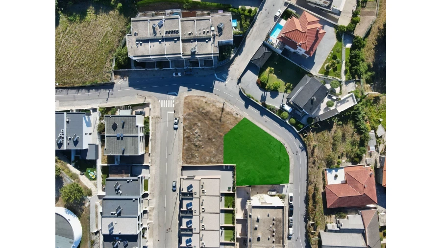Terreno para Venda em Mesão Frio Foto 2