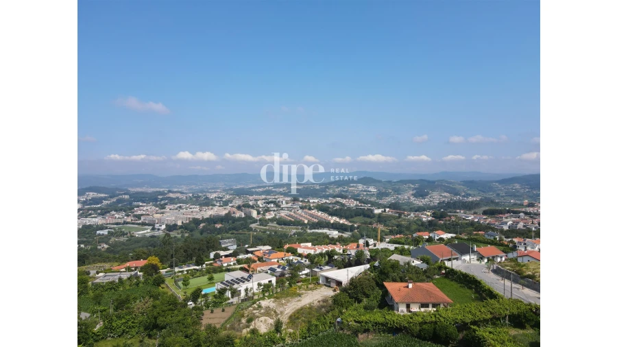 Terreno para Venda em Mesão Frio Foto 3