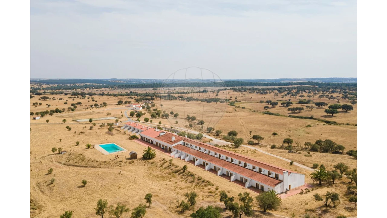 Negócio para Venda em Cunheira Foto 1