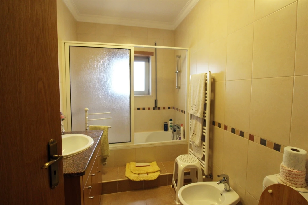 Quinta T3 para Venda em Guia, Ilha e Mata Mourisca Foto 15