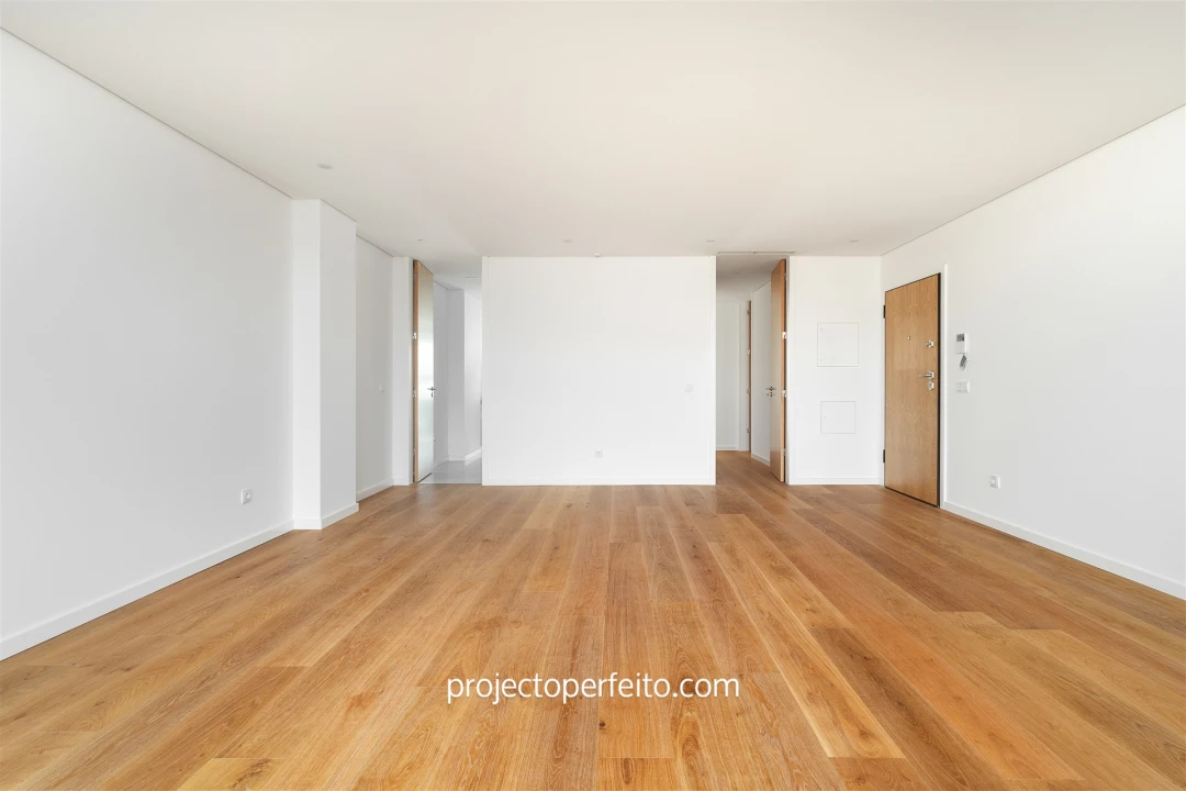 Apartamento T2 para Venda em Espinho Foto 3