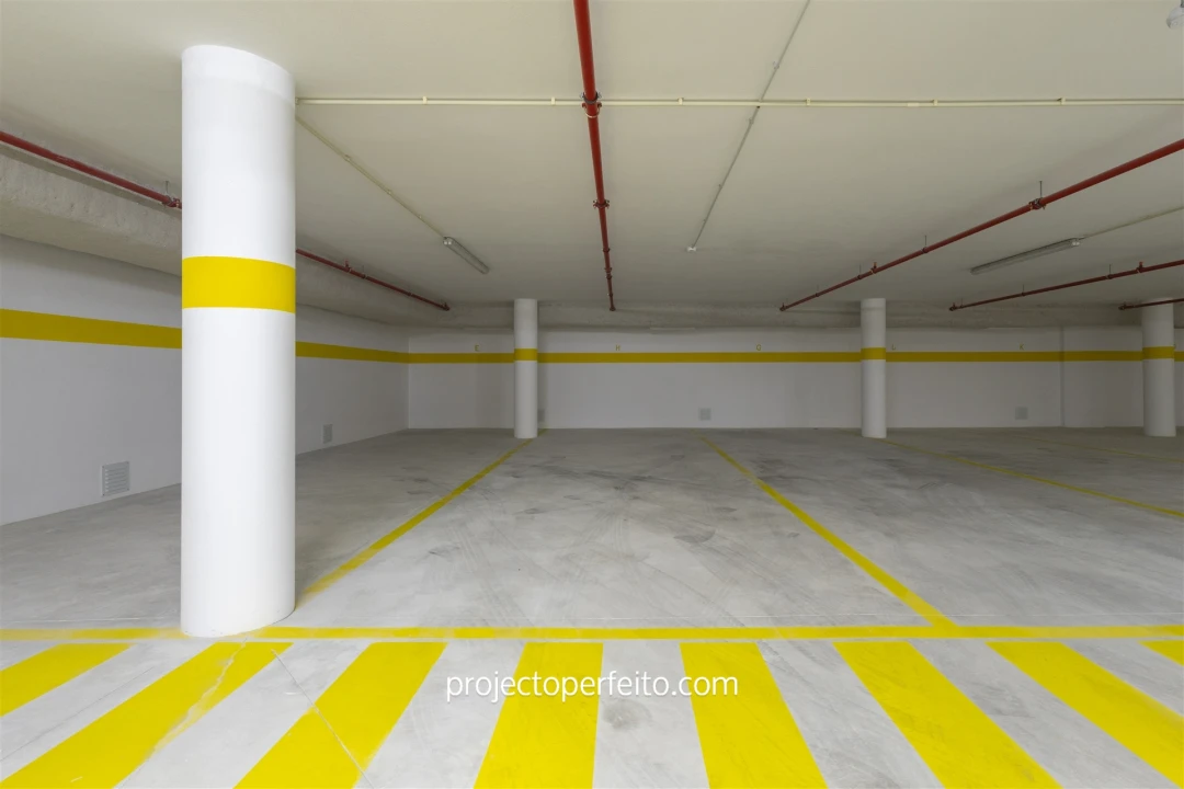 Apartamento T2 para Venda em Espinho Foto 14