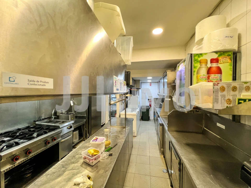 Loja para Trespasse em Belém Foto 18