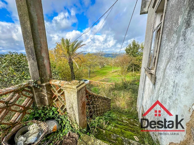 Quinta T4 para Venda em Fornos de Maceira Dão Foto 32