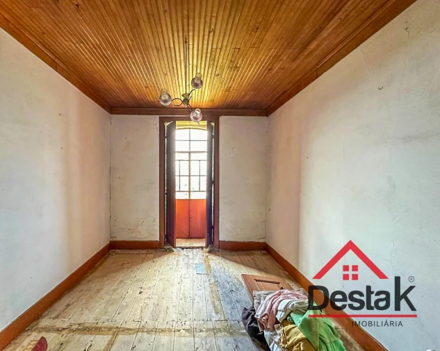 Quinta T4 para Venda em Fornos de Maceira Dão Foto 31