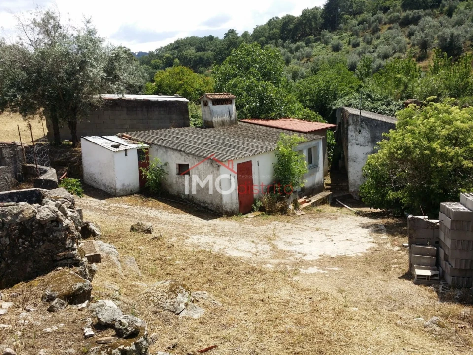 Quinta T3 para Venda em Santa Maria da Devesa Foto 5