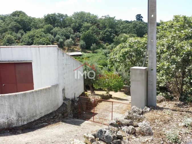 Quinta T3 para Venda em Santa Maria da Devesa Foto 2