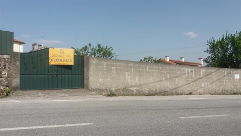 Terreno para Venda em Fragosela