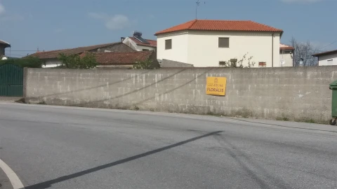 Terreno para Venda em Fragosela