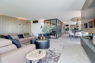 Apartamento T6 para Venda em Portimão