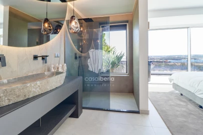 Apartamento T6 para Venda em Portimão