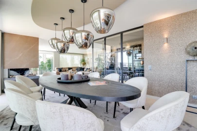 Apartamento T6 para Venda em Portimão