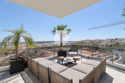 Apartamento T6 para Venda em Portimão